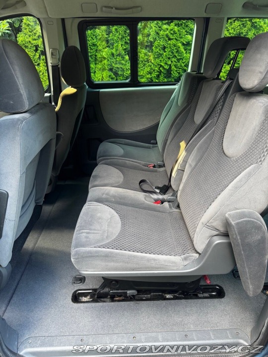 Peugeot Ostatní modely Expert 2,0 Tepee HDi – 8 míst, 2011