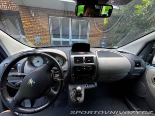 Peugeot Ostatní modely Expert 2,0 Tepee HDi – 8 míst, 2011