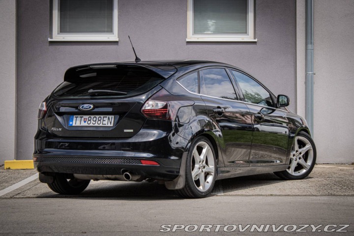 Ford Focus ST 1.6 182k EcoBoost SCTi T 2011