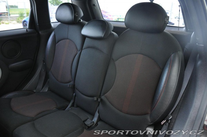 Mini Countryman COOPER 1,6D ALL4 2015