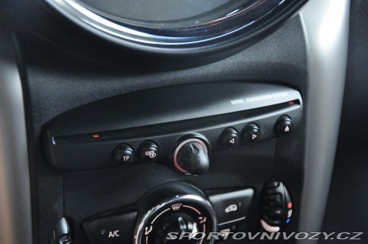 Mini Countryman COOPER 1,6D ALL4 2015