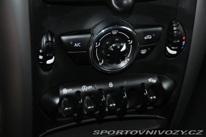 Mini Countryman COOPER 1,6D ALL4 2015