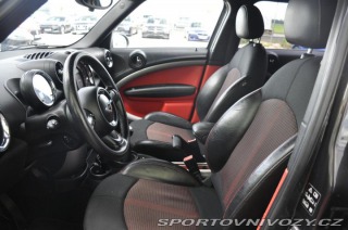 Mini Countryman COOPER 1,6D ALL4 2015