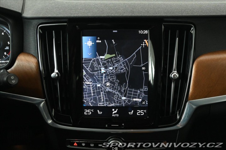 Volvo V90 2,0 D5 AWD 173 kW AWD INS 2019