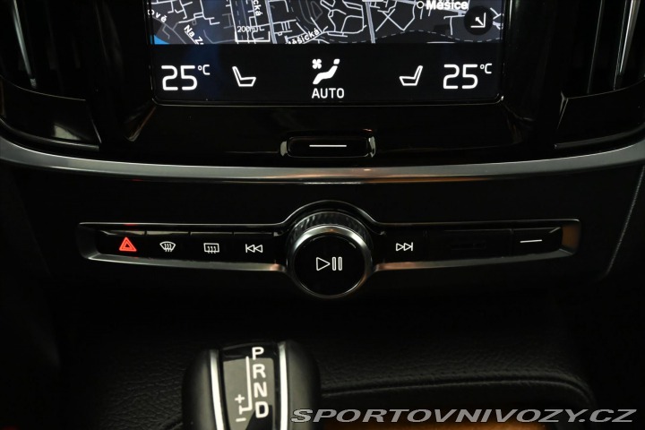 Volvo V90 2,0 D5 AWD 173 kW AWD INS 2019