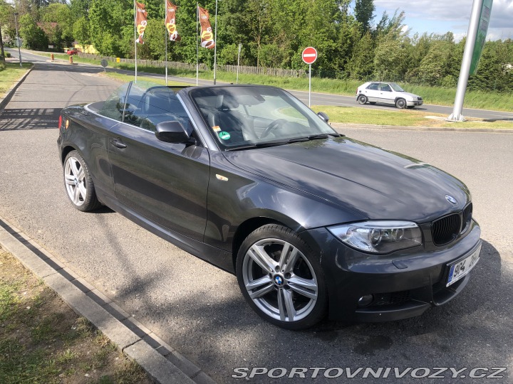 BMW 1 118I UM11 2013