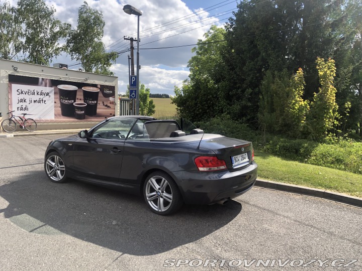 BMW 1 118I UM11 2013