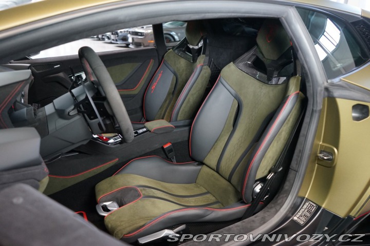 Lamborghini Huracán STERRATO*5.2l V10*63 LOGO 2023