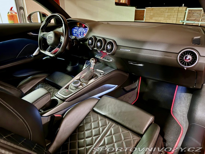 Audi TT TTS quattro S tronic 2015