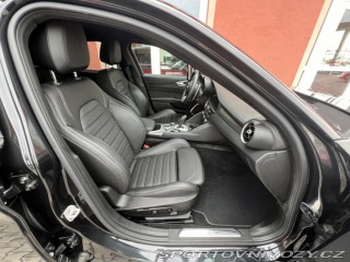 Alfa Romeo Giulia 2.0 Turbo Veloce 2022