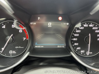 Alfa Romeo Giulia 2.0 Turbo Veloce 2022