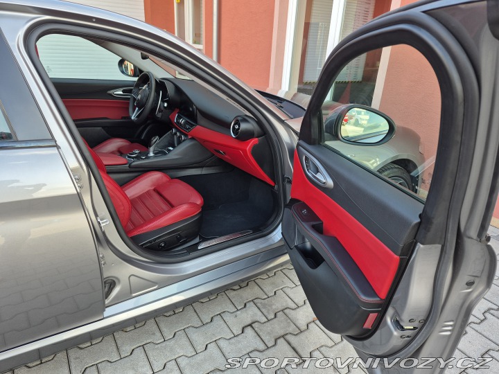 Alfa Romeo Giulia 2.0 Turbo Veloce 2017