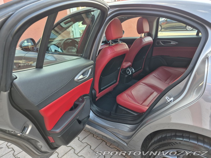 Alfa Romeo Giulia 2.0 Turbo Veloce 2017