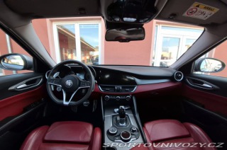Alfa Romeo Giulia 2.0 Turbo Veloce 2017