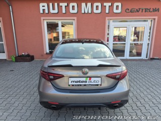 Alfa Romeo Giulia 2.0 Turbo Veloce 2017