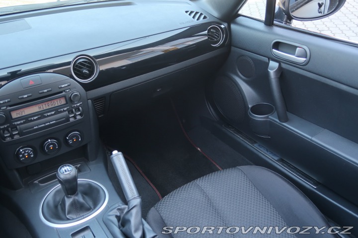Mazda MX-5 Revolution 1.8 2006