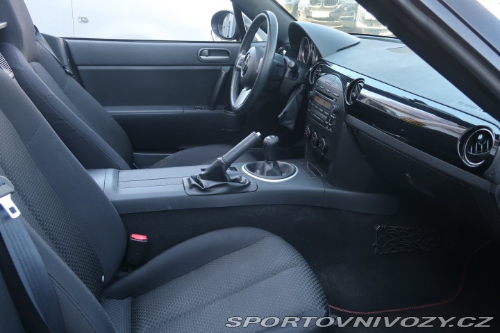 Mazda MX-5 Revolution 1.8 2006