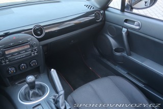 Mazda MX-5 Revolution 1.8 2006
