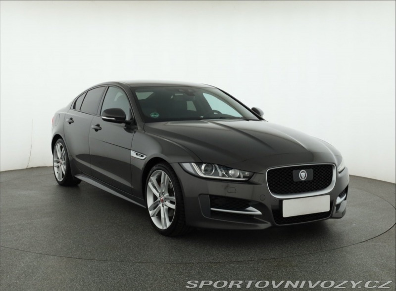Jaguar XE 20d