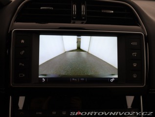Jaguar XE 20d 2016