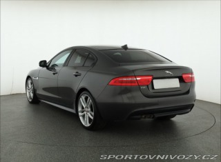 Jaguar XE 20d 2016