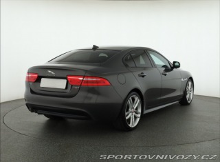Jaguar XE 20d 2016
