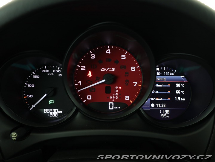 Porsche Macan GTS 2017
