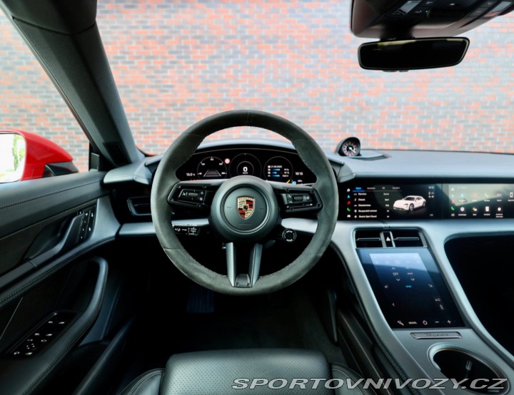 Porsche Taycan Cross Turismo 4 *Pasažie 2023