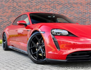 Porsche Taycan Cross Turismo 4 *Pasažie 2023
