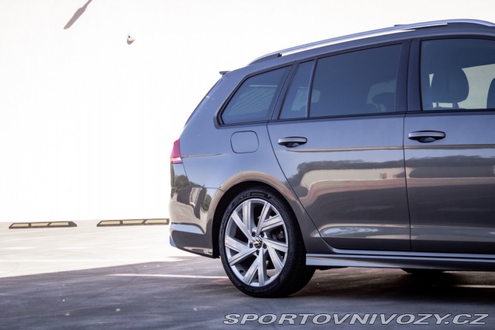 Volkswagen Golf Variant R 2.0 TSI BMT Hi 2015