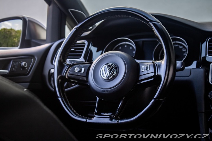 Volkswagen Golf Variant R 2.0 TSI BMT Hi 2015