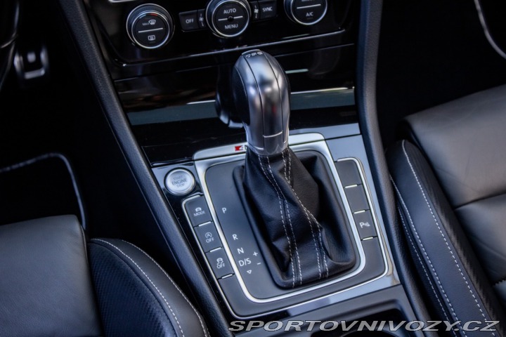 Volkswagen Golf Variant R 2.0 TSI BMT Hi 2015