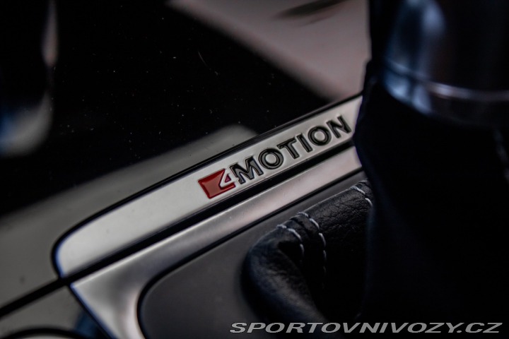 Volkswagen Golf Variant R 2.0 TSI BMT Hi 2015