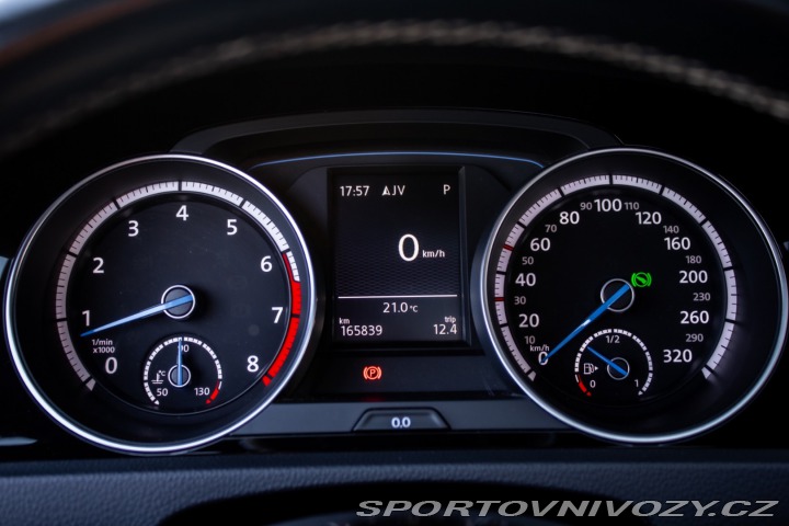 Volkswagen Golf Variant R 2.0 TSI BMT Hi 2015