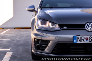 Volkswagen Golf Variant  R 2.0 TSI BMT Hi 2015