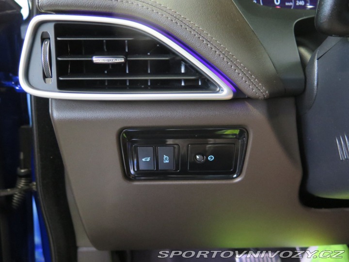 Jaguar F-Pace 3.0d V6 AWD,Portfolio,DPH 2019