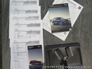 Jaguar F-Pace 3.0d V6 AWD,Portfolio,DPH 2019