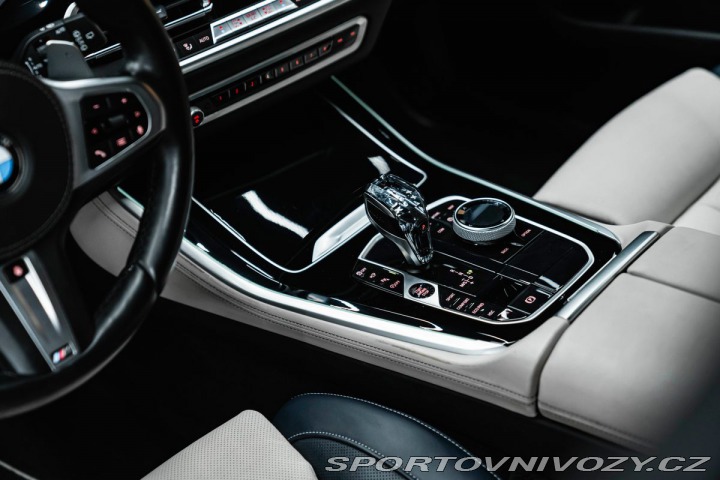 BMW X5 M50i, Masáže, Laser, H/K 2021