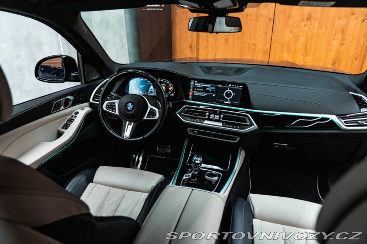 BMW X5 M50i, Masáže, Laser, H/K 2021