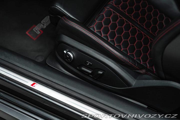 Audi RS5 Coupé quattro, Carbon-cer 2020