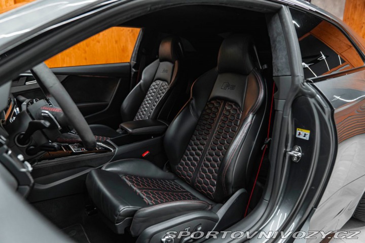 Audi RS5 Coupé quattro, Carbon-cer 2020