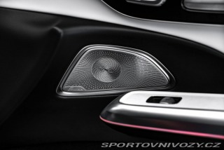Mercedes-Benz E  2024