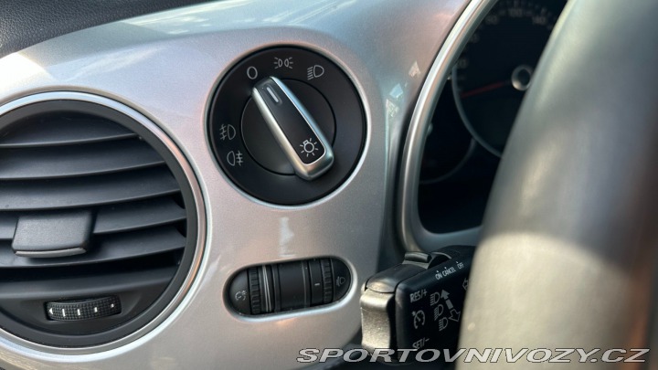 Volkswagen Beetle 1.2TSI 77kW REZERVOVANO 2012