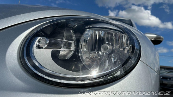 Volkswagen Beetle 1.2TSI 77kW REZERVOVANO 2012