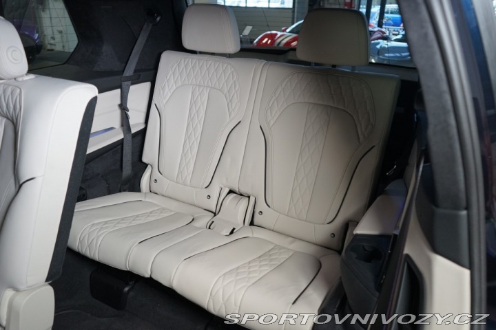 BMW X7 M60i Pano Nez.Top H/K Taž 2023