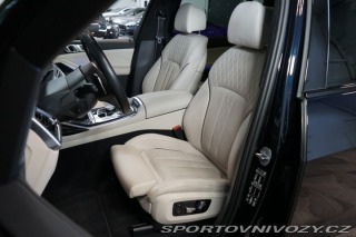BMW X7 M60i Pano Nez.Top H/K Taž 2023