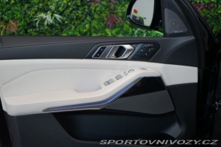 BMW X7 M60i Pano Nez.Top H/K Taž 2023