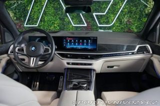 BMW X7 M60i Pano Nez.Top H/K Taž 2023