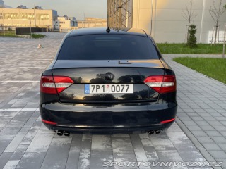Škoda Superb  2013