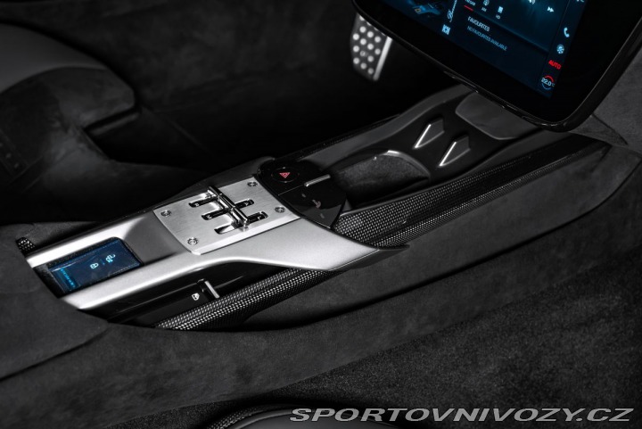 Ferrari 360 Pano, lift, passenger, 36 2025
